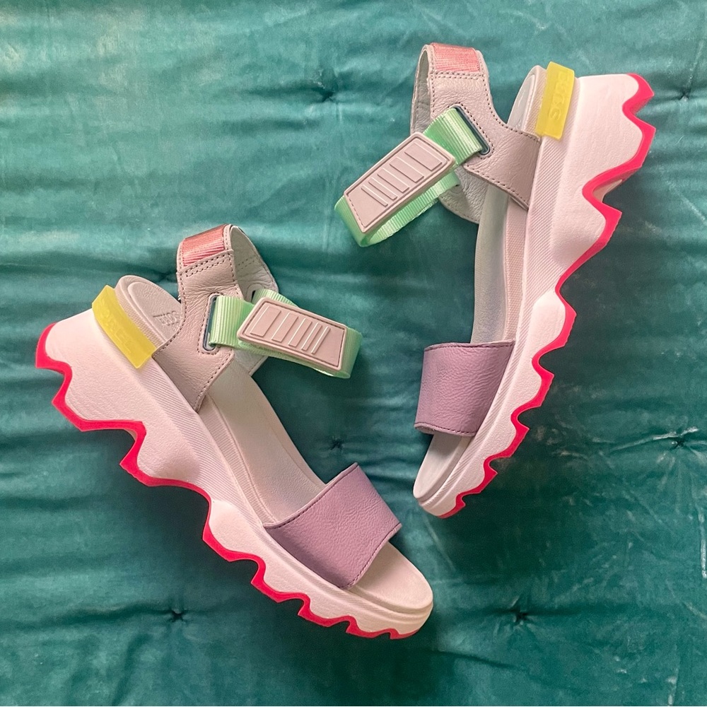Sorel Sandals Pastel